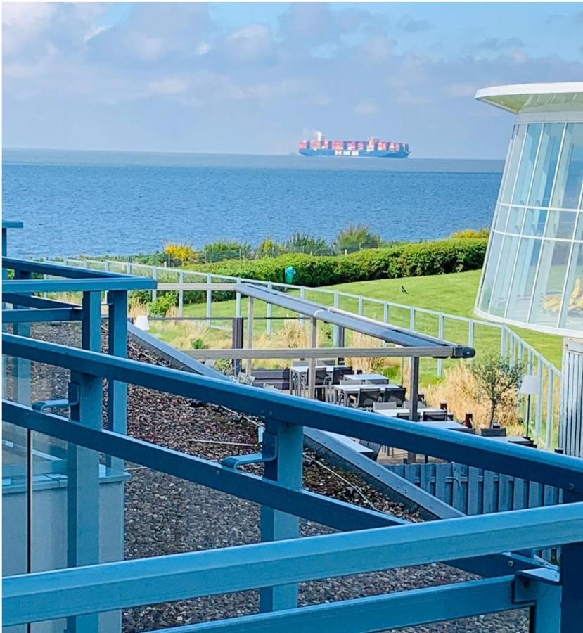 Duhnentraum Bestlage Am Sandstrand, Balkon,Meerblick, Parkplatz, Aufzug, Wlan, Bettwaesche,Handtuecher,Netflix Uvm Cuxhaven Ngoại thất bức ảnh